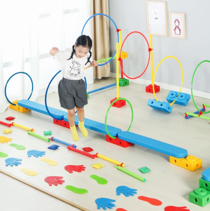 萬象組合幼兒園感統(tǒng)訓練器材