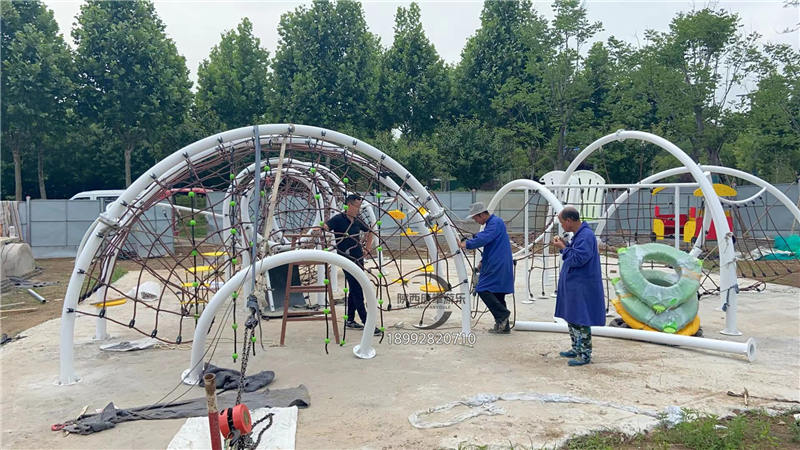 陜西咸陽(yáng)灃河森林公園戶外兒童游樂(lè)設(shè)備案例