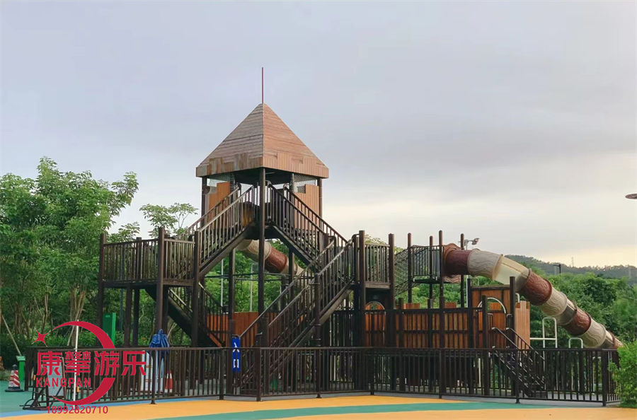 幼兒園戶外木質(zhì)小博士滑梯