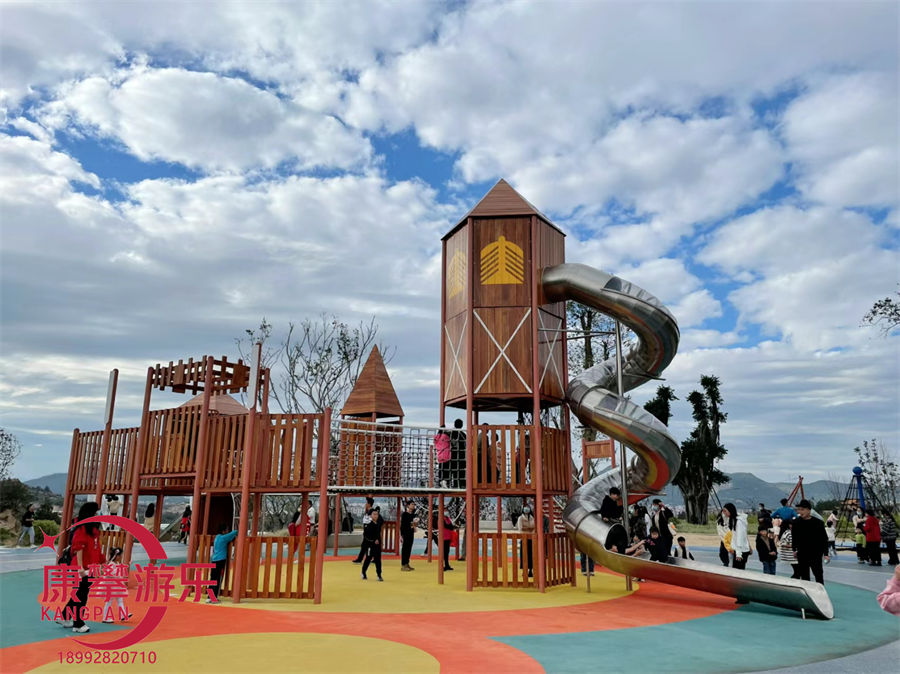 幼兒園黃花梨木質(zhì)滑梯定制