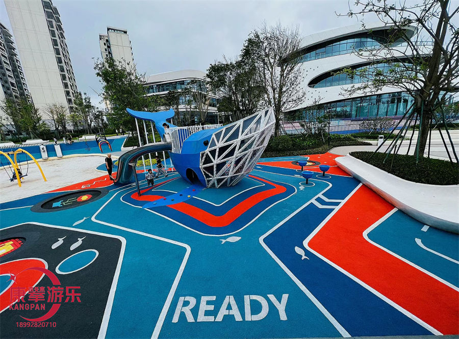 鯨魚(yú)造型不銹鋼滑梯定制