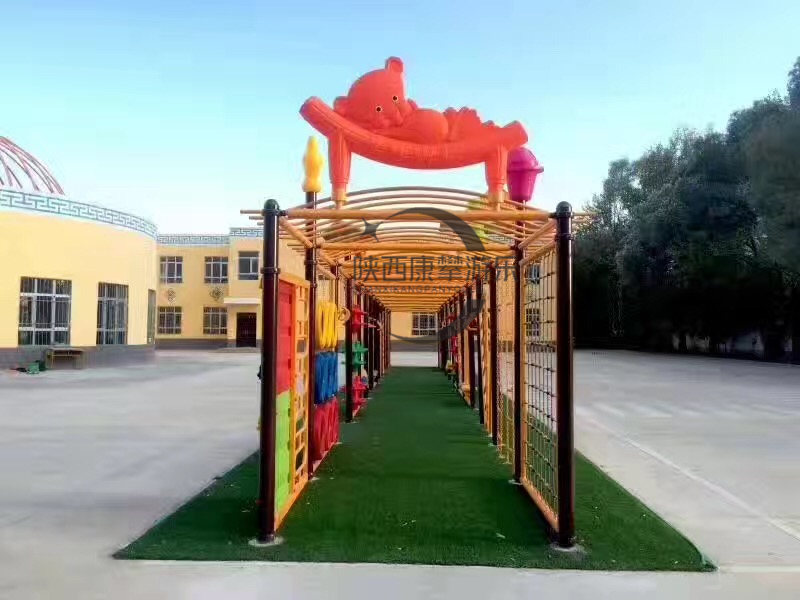 戶外大型木質(zhì)攀爬組合 戶外大型木質(zhì)攀爬組合