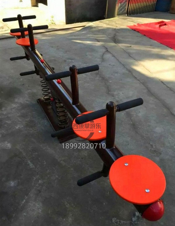 戶外游樂場(chǎng)兒童四人蹺蹺板 戶外游樂場(chǎng)兒童四人蹺蹺板