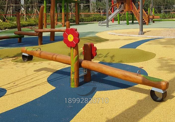 木質(zhì)蹺蹺板 木質(zhì)蹺蹺板