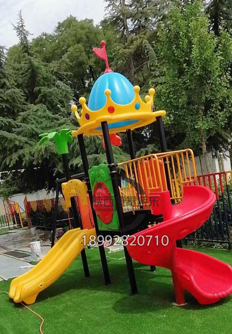 咸陽市興平科技大道路幼兒園滑梯案例 咸陽市興平科技大道路幼兒園滑梯案例
