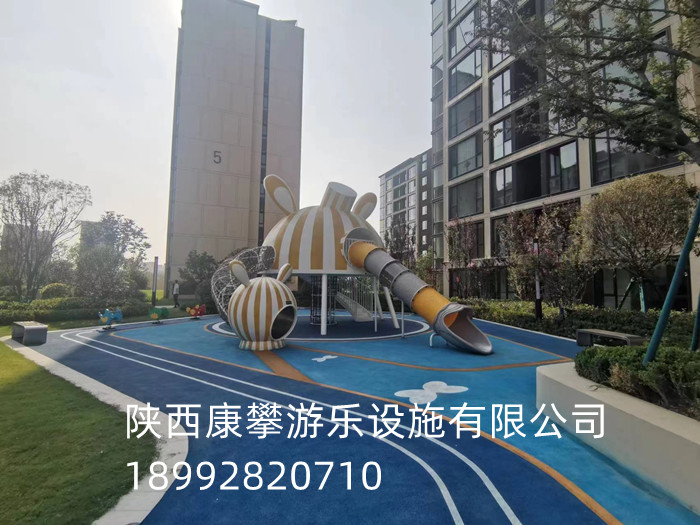 戶外兒童游樂設(shè)施