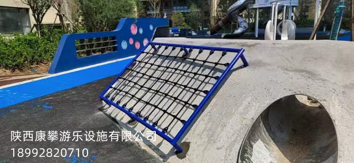 戶外游樂設施 戶外游樂設施