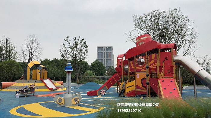 戶外非標游樂設施