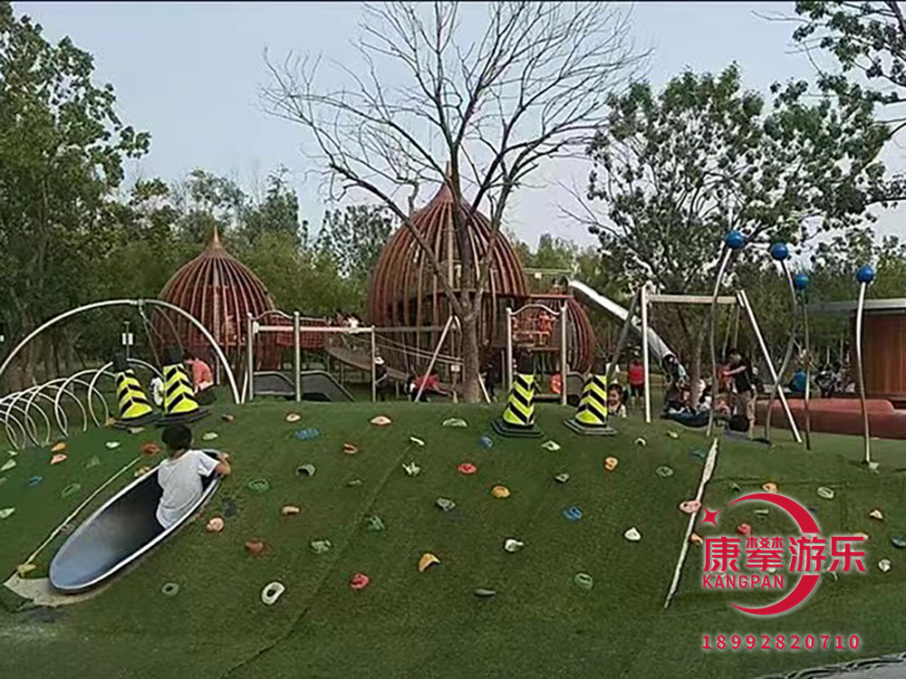 兒童游樂園無動力游樂設(shè)備的安全標(biāo)準(zhǔn)是什么