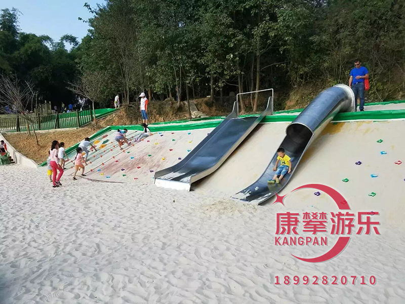 不銹鋼滑梯的特點(diǎn)