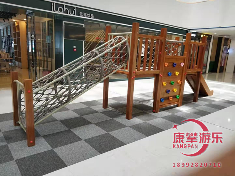 木質(zhì)網(wǎng)繩組合滑梯