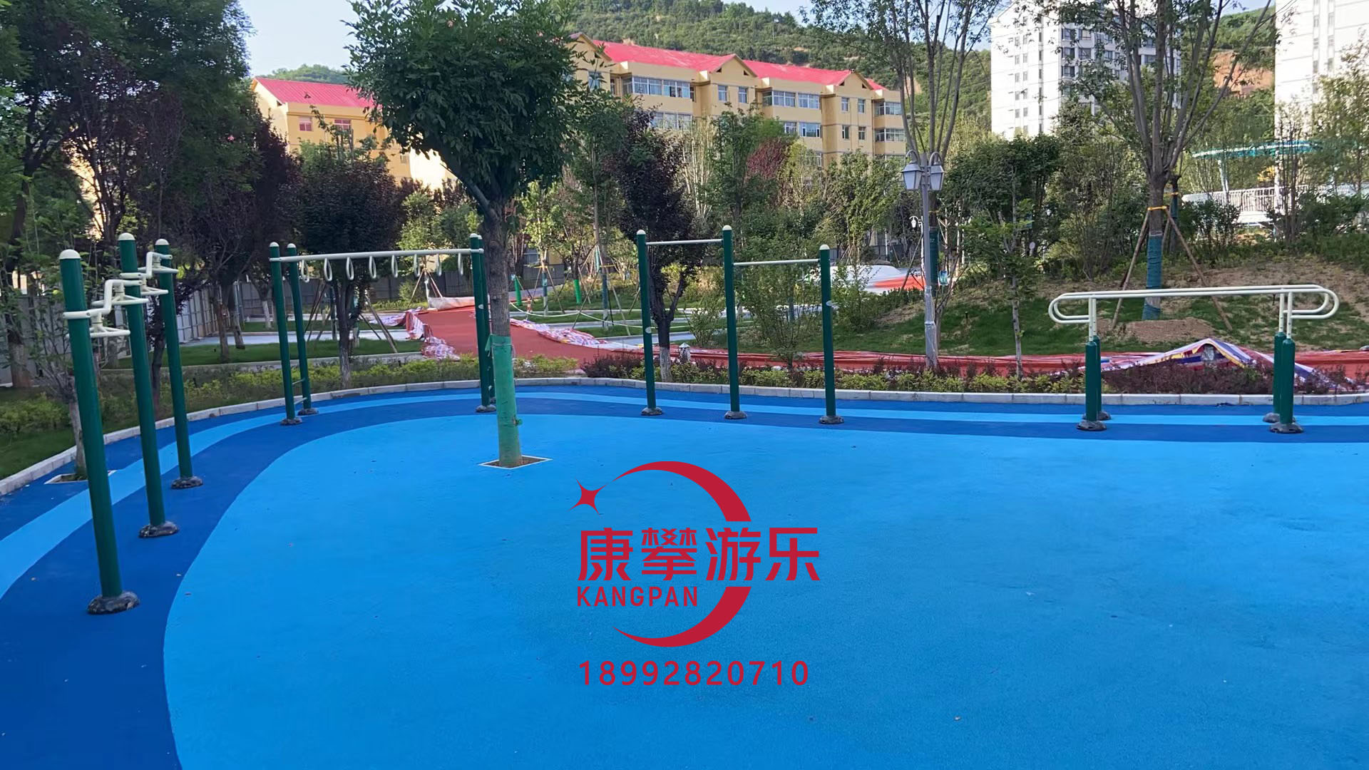 兒童游樂(lè)設(shè)施