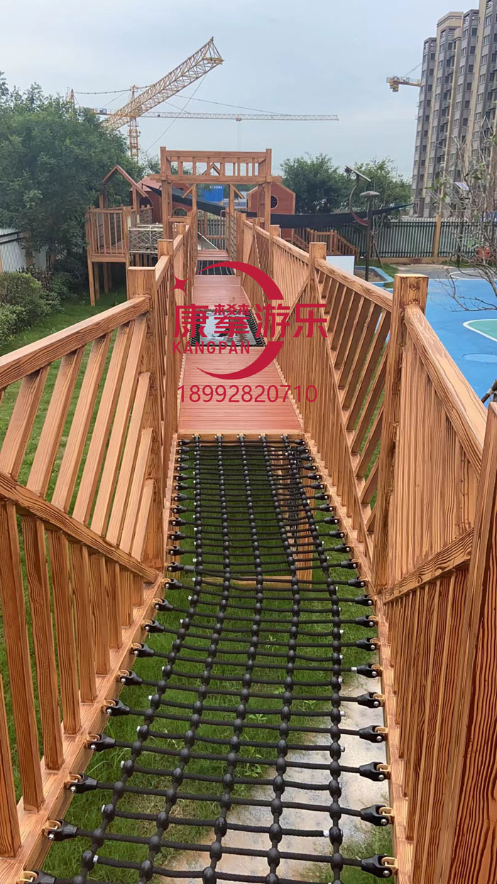 幼兒園攀爬網(wǎng)