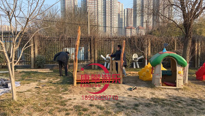 戶外木質(zhì)設(shè)施怎么樣