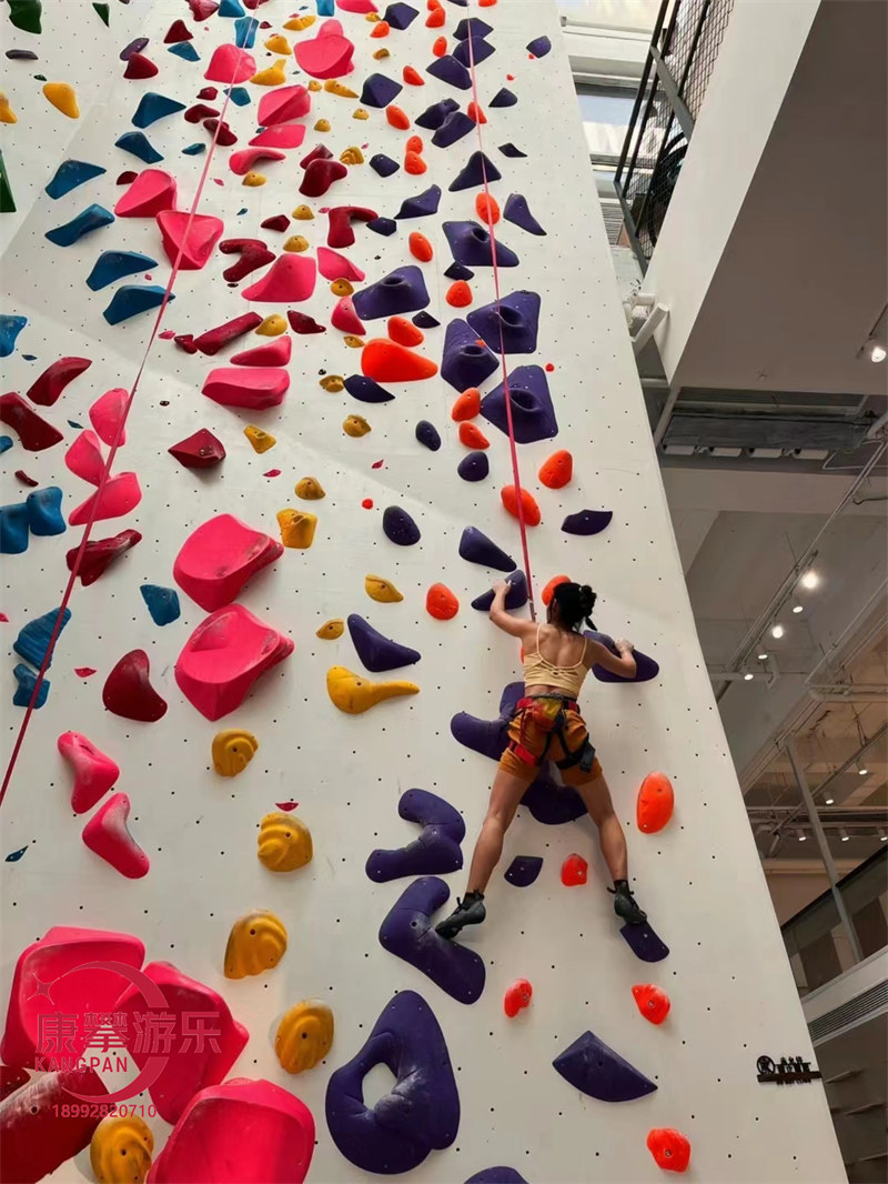 抱石攀巖墻 抱石攀巖墻