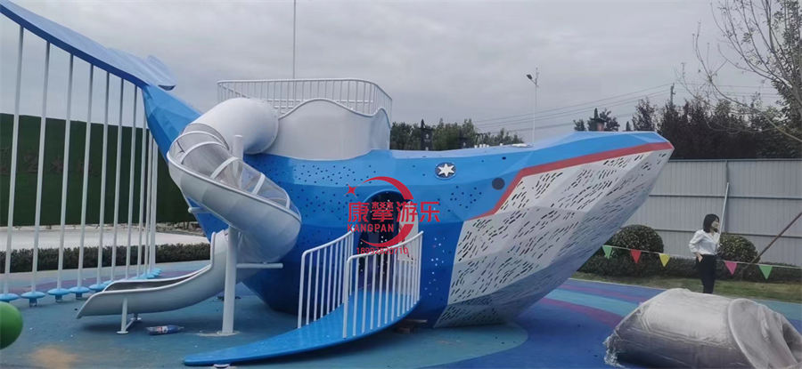 非標(biāo)定制鯨魚(yú)造型不銹鋼滑梯