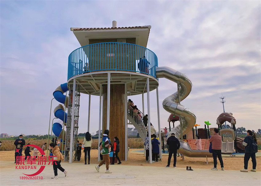 戶外非標(biāo)游樂設(shè)施