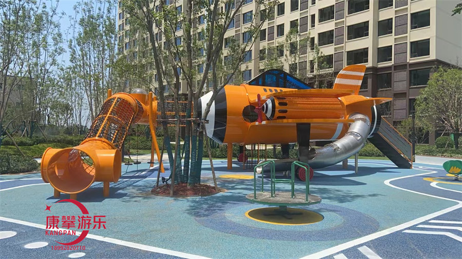 非標(biāo)不銹鋼滑梯 非標(biāo)不銹鋼滑梯