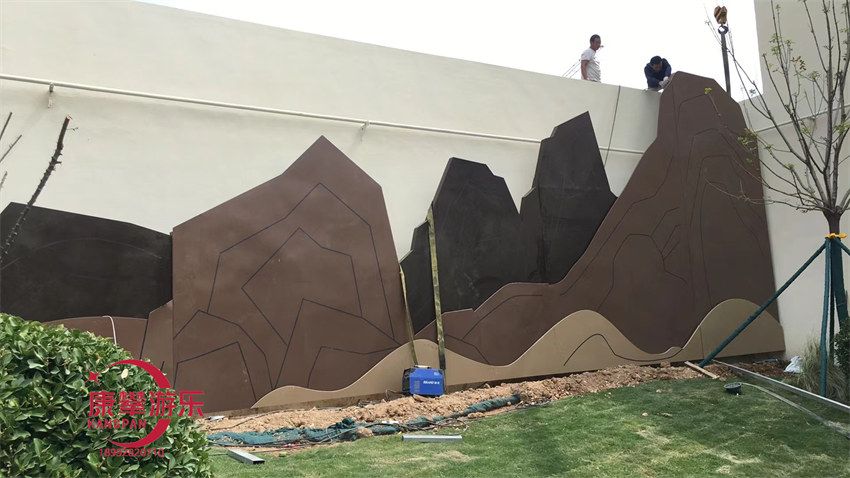 咸陽涇陽縣口袋公園景觀墻游樂設(shè)施案例 咸陽涇陽縣口袋公園景觀墻游樂設(shè)施案例