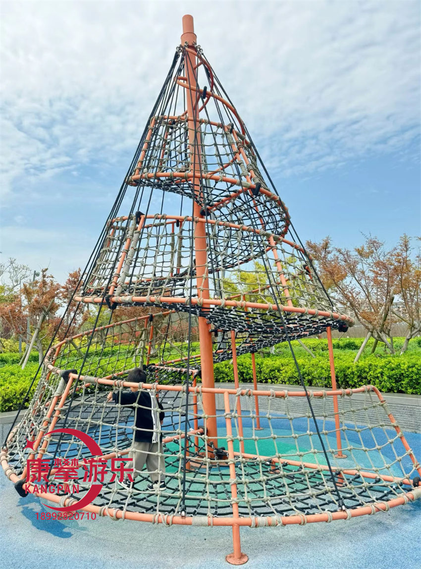 攀爬網(wǎng)設(shè)施