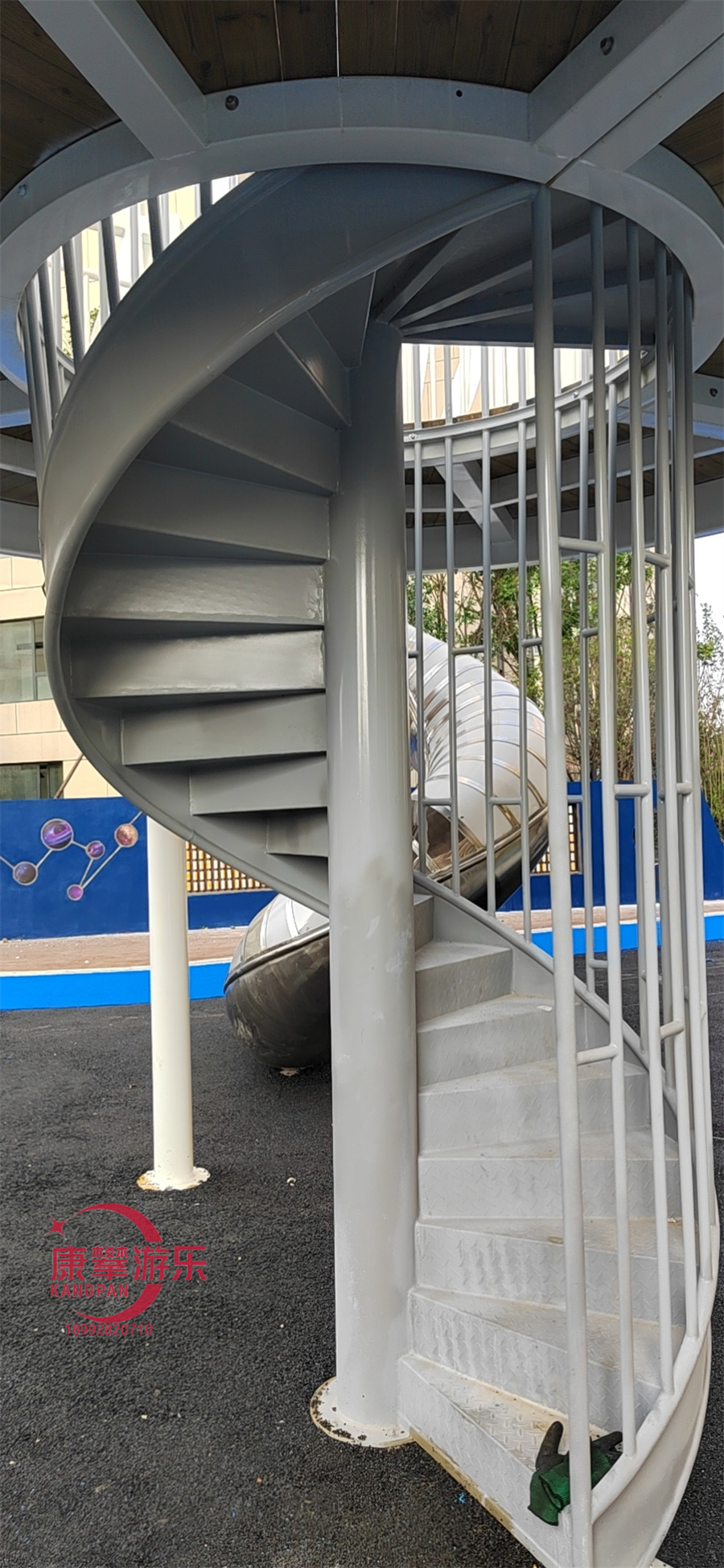 咸陽戶外鳥巢樹屋不銹鋼滑梯定制 咸陽戶外鳥巢樹屋不銹鋼滑梯定制