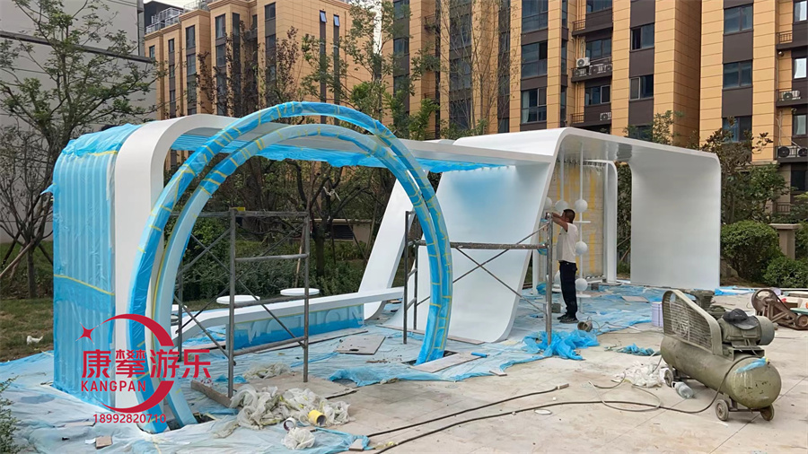 西安藍田縣翻轉(zhuǎn)墻安裝過程 西安藍田縣翻轉(zhuǎn)墻安裝過程